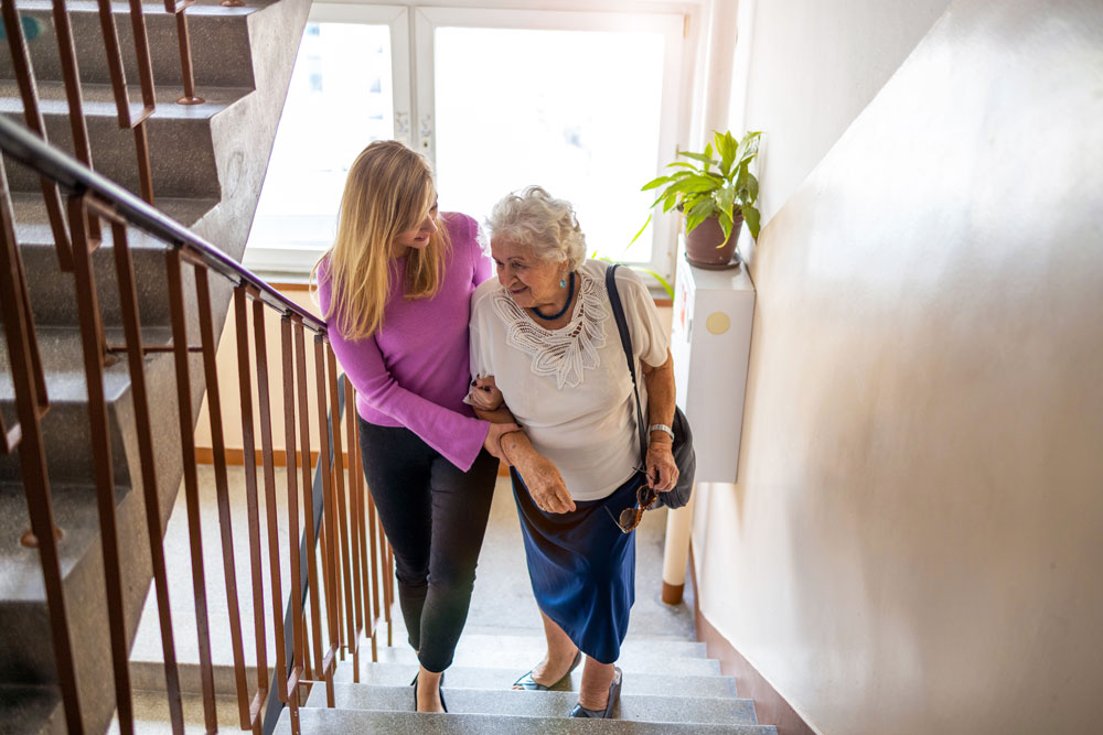 Gesellschafterin für Senioren – Begleitung für ein aktives Leben