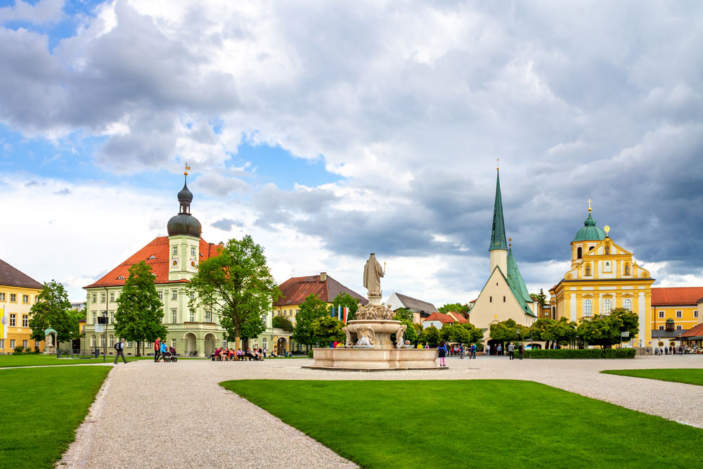 Kapellplatz in Altötting - Bayern - Deutschland Einer der meistbesuchten Wallfahrtsorte in Deutschland – Altötting