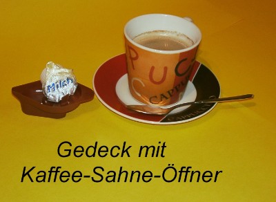 Gedeck mit Kaffeesahne-Öffner